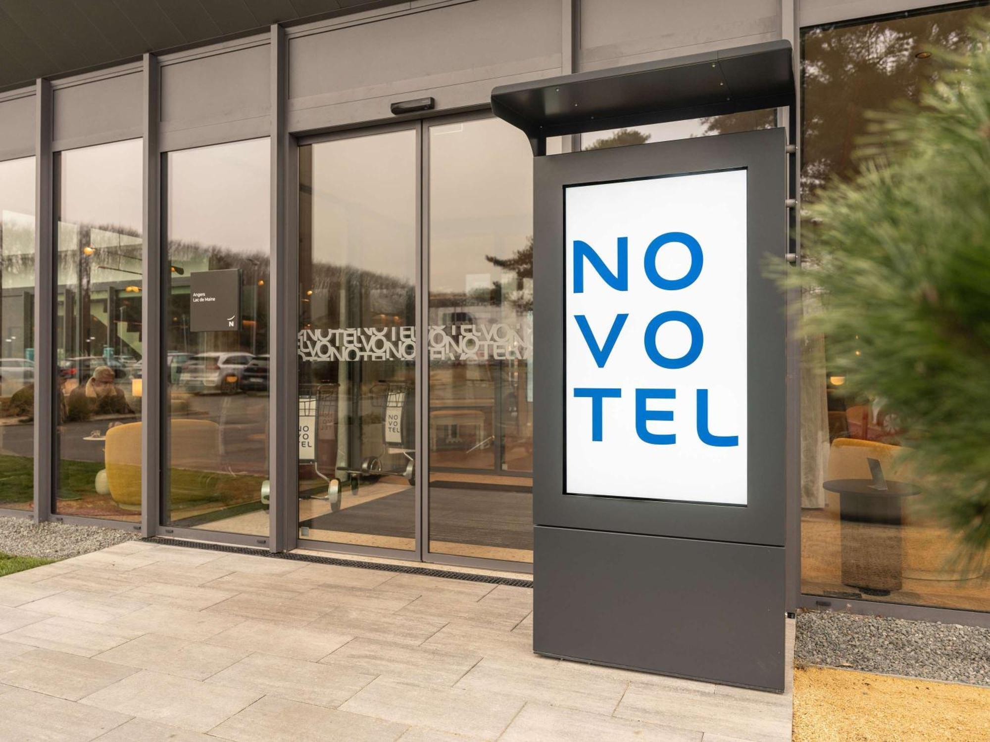 Novotel Angers Lac De Maine Экстерьер фото