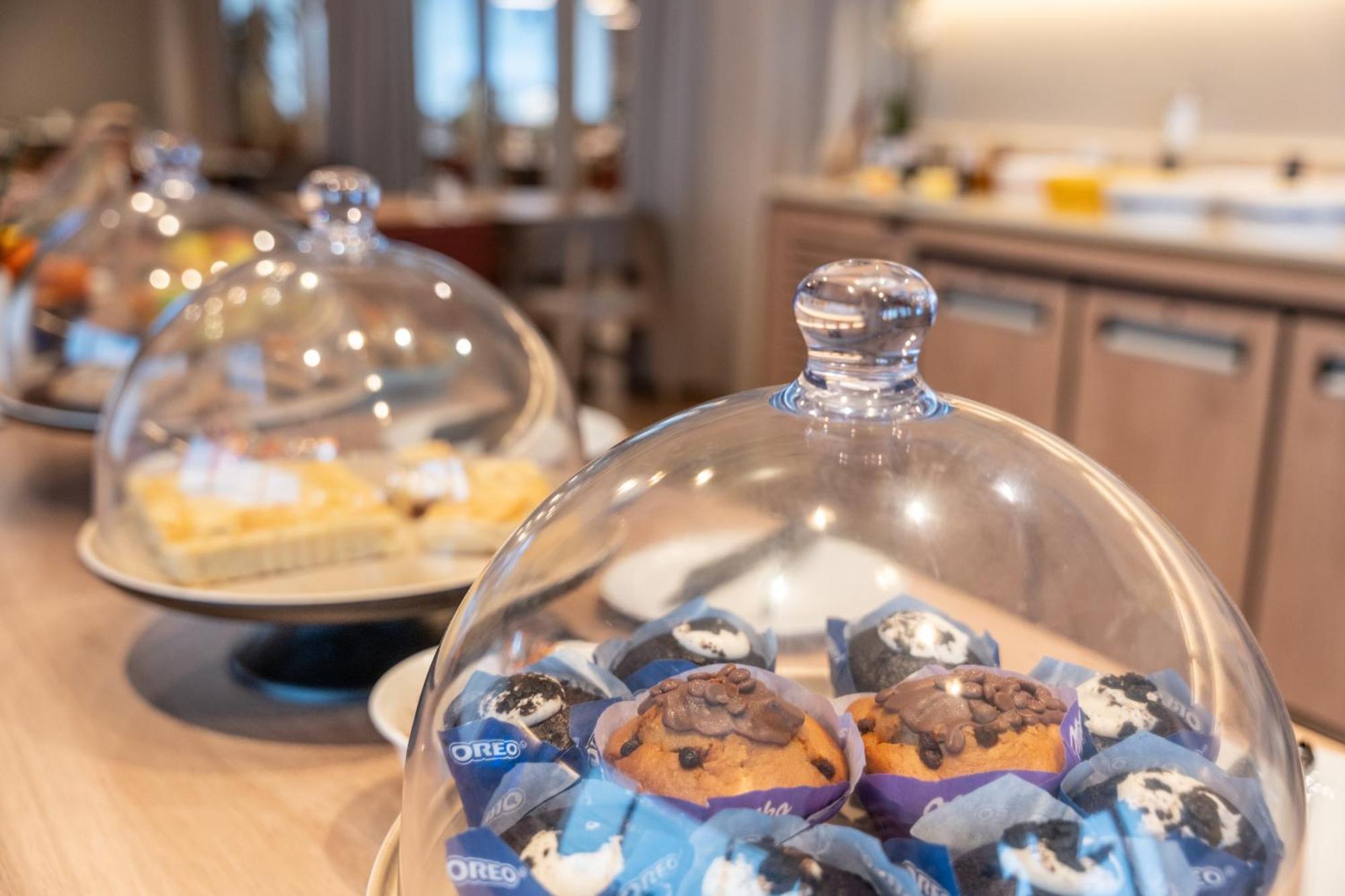 Novotel Angers Lac De Maine Экстерьер фото